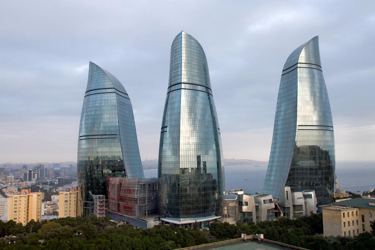 Пламенные башни в Баку (Азербайджан)
